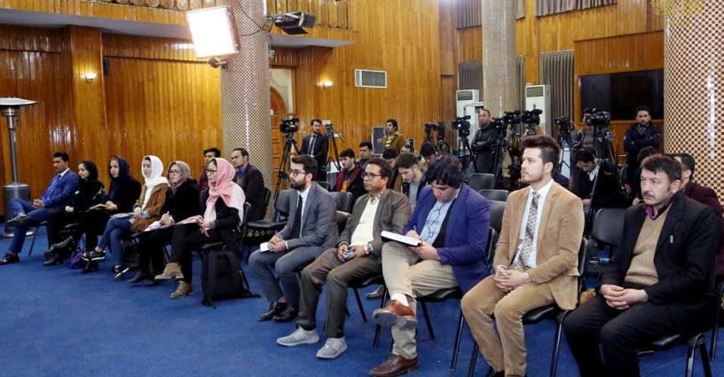 کنفرانس مطبوعاتی 